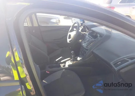 2012 Ford Focus S z USA, uszkodzony, nr VIN 1FAHP3E29CL166083